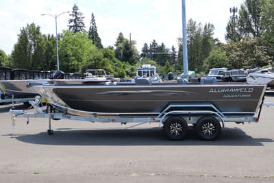 BOATZON | Alumaweld Adventurer 22 2026