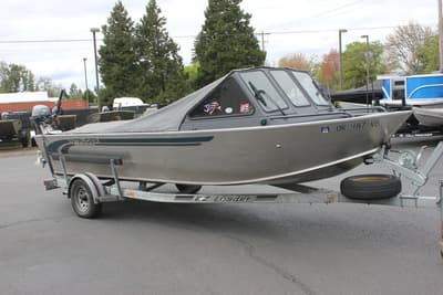 BOATZON | Alumaweld Intruder 1994 BOATZON | Alumaweld Intruder 1994