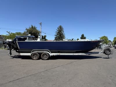 BOATZON | Alumaweld Pacific XD 28 2015