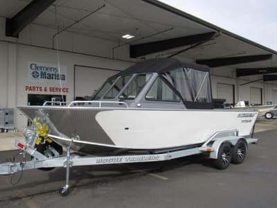 BOATZON | Alumaweld STRYKER 220 SPORT 2027 BOATZON | Alumaweld STRYKER 220 SPORT 2027