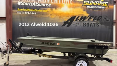 BOATZON | Alweld 1036 w 2017 10ft Trailer 2013