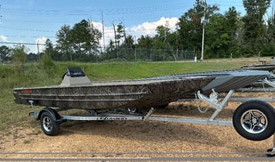 BOATZON | Alweld 1756VV Marsh Console PRO 2027