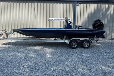 BOATZON | Alweld 2270VV Large Vee Bottom 2026