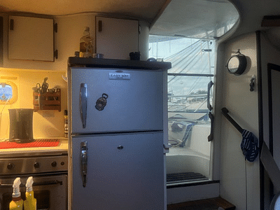 BOATZON | AMERICAN MULTIHULL AMI 320 Renaissance 1996