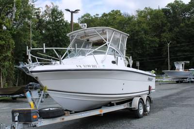 BOATZON | Angler 220 Walkaround 2005 BOATZON | Angler 220 Walkaround 2005