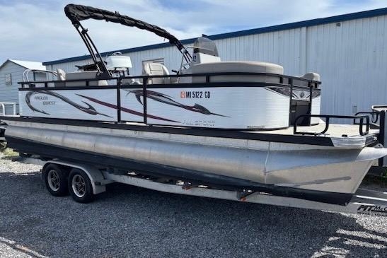 2022 Angler Quest 26 All Sport - Sold Boat