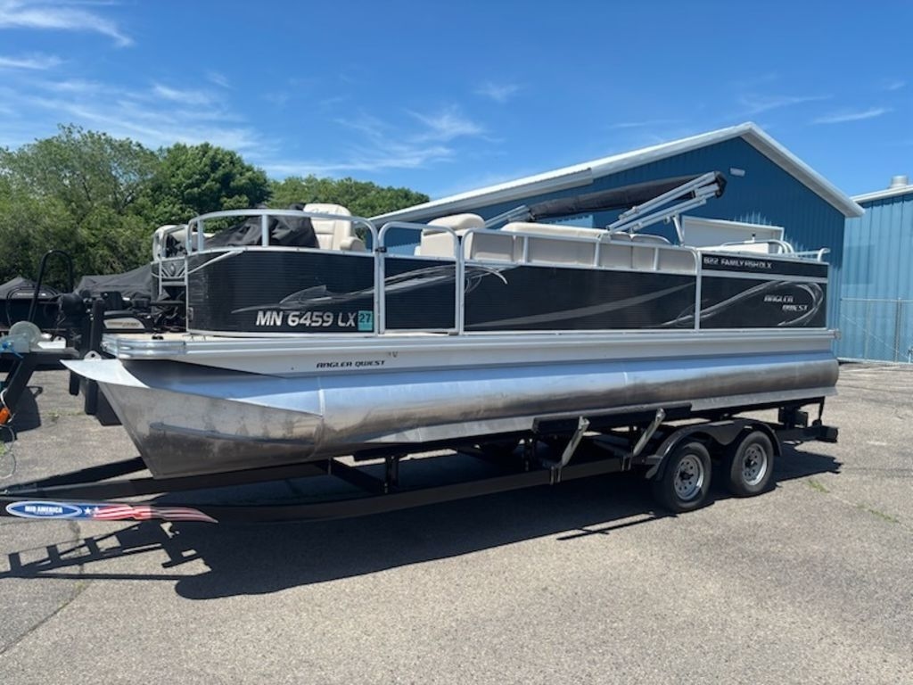 2019 APEX 822 Family Fish DLX w Merc 150hp - Sold Boat