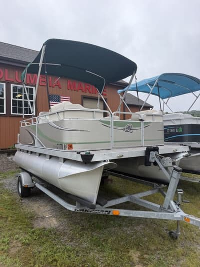 BOATZON | Apex Marine Adventure 7514 CR 2013