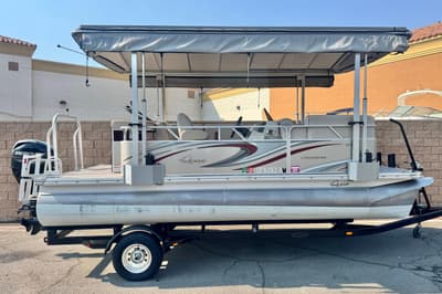 BOATZON | Apex Qwest 7518 LS 2016