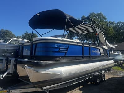 BOATZON | Aqua Patio AP 255 SDB 2019