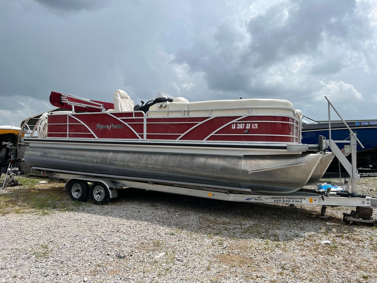 2015 AquaPatio 240 SLR - Sold Boat
