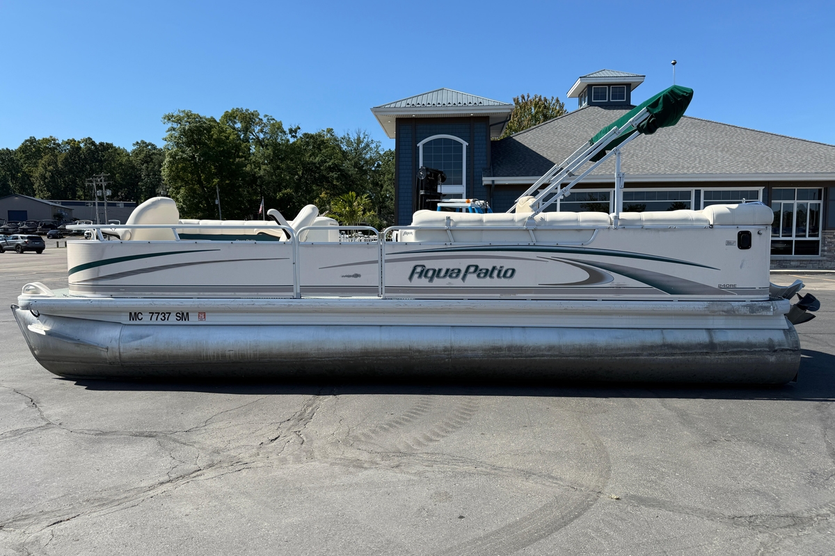 2004 AquaPatio 240RE - Sold Boat
