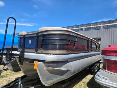 BOATZON | AquaPatio AP 255 SB 2018