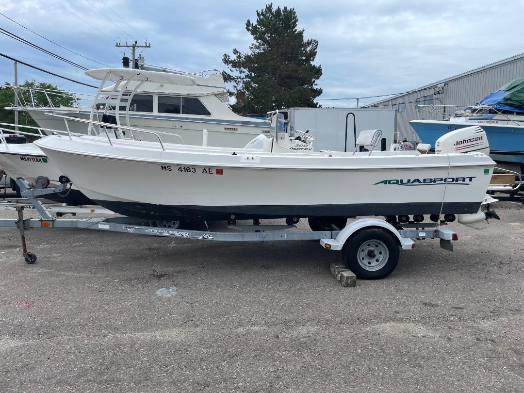 2002 Aquasport 200 Osprey - Sold Boat