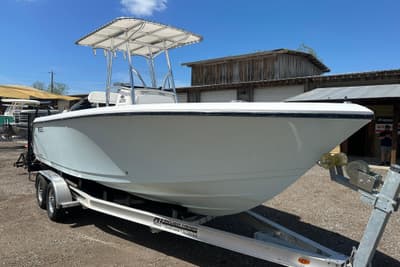 BOATZON | Aquasport 2200 Center Console 2023