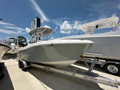 BOATZON | Aquasport 2300 Center Console 2020