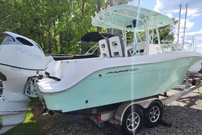 BOATZON | Aquasport 2500 Center Console 2021