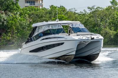 BOATZON | Aquila 32 Power Cat 2023 BOATZON | Aquila 32 Power Cat 2023