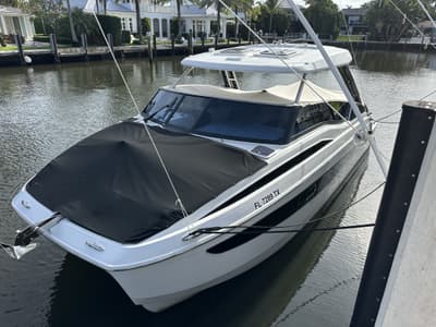 BOATZON | Aquila 32 SPORT 2024