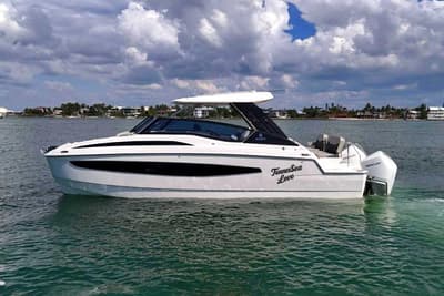 BOATZON | Aquila 32 Sport 2025 BOATZON | Aquila 32 Sport 2025