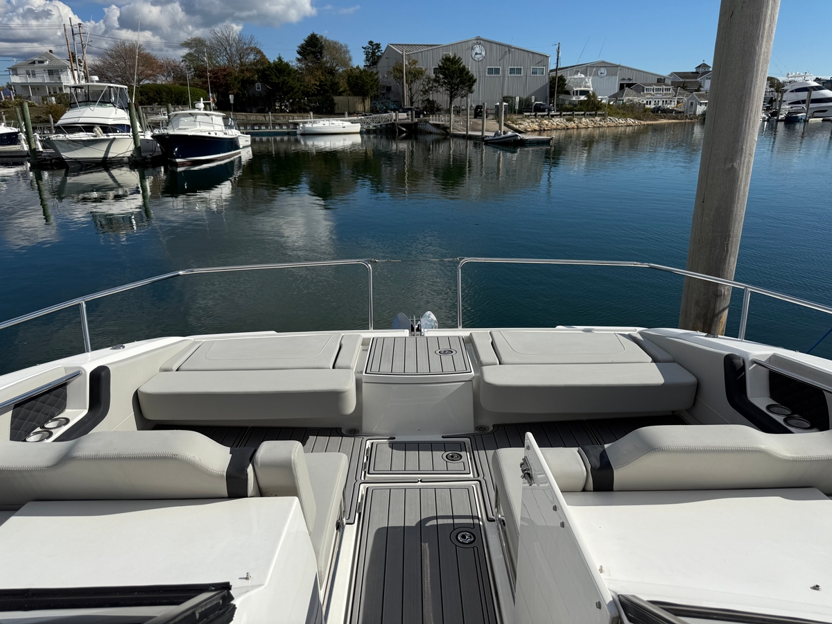 2021 Aquila 36 - Sold Boat