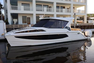 BOATZON | Aquila 36 Sport 2023