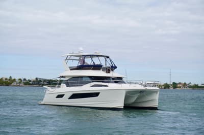 BOATZON | Aquila 44 Yacht 2016