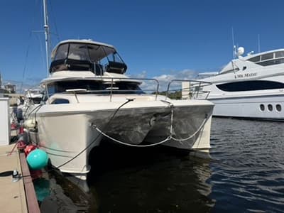 BOATZON | Aquila 44 YACHT 2018