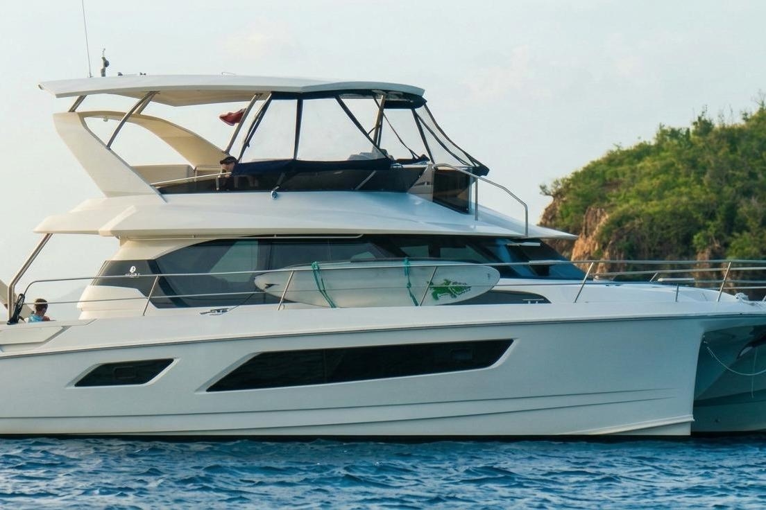 2020 Aquila 44 Yacht - Sold Boat