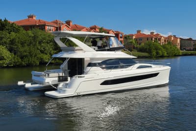 BOATZON | Aquila 44 Yacht 2023
