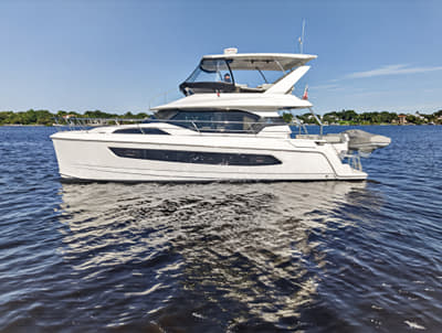 BOATZON | Aquila 44 YACHT 2024