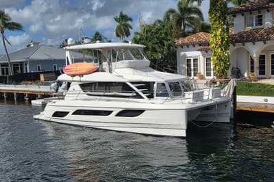 BOATZON | Aquila 48 2016