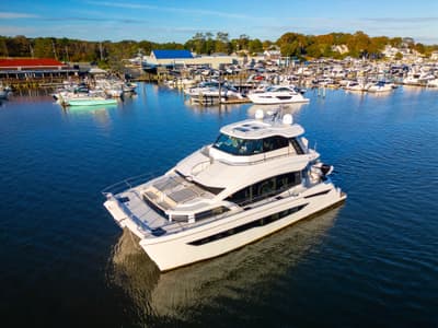 BOATZON | Aquila 54 Yacht 2023