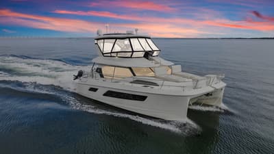 BOATZON | Aquila 44 2018