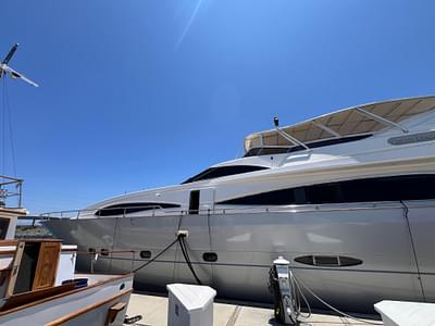 BOATZON | Astondoa 95GLX 2001 BOATZON | Astondoa 95GLX 2001