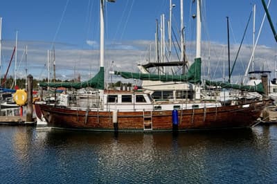 BOATZON | Atkin Ingrid 38 Pilothouse 1995