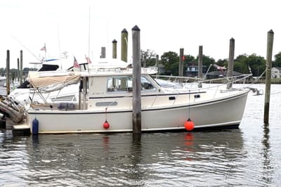 BOATZON | Atlas Boat Works Acadia 32 2003