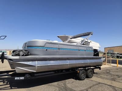 BOATZON | Aura Pontoons 23FT 2026
