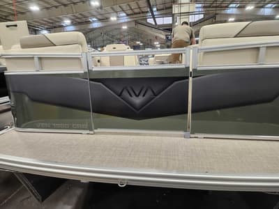 BOATZON | Avalon 1975 23 Venture CRB 2026 BOATZON | Avalon 1975 23 Venture CRB 2026