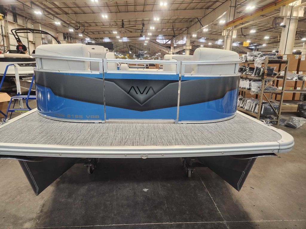 2026 Avalon 2185 25 Venture 85 VRB - Sold Boat