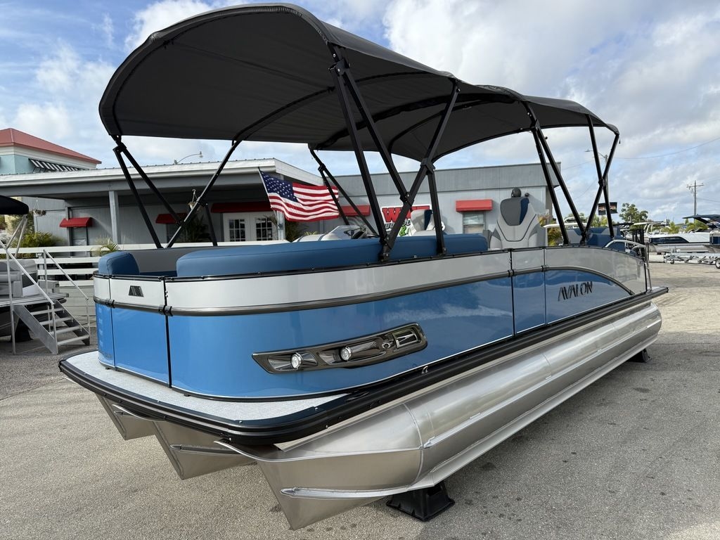 2026 Avalon 2385 Catalina Quad Lounger Shift Tri Toon High Performance - Sold Boat