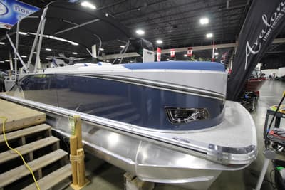 BOATZON | Avalon 2385 LSZ Rear Fish 2026