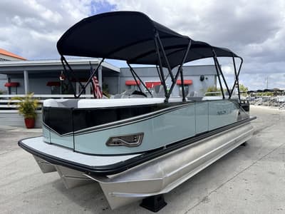 BOATZON | Avalon 2385 LSZ Rear Fish Tri Toon high Performance 2026