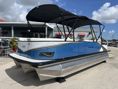 BOATZON | Avalon 2385 LSZ Rear Fish Tri Toon High Performance 2027