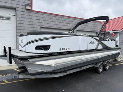 BOATZON | Avalon 2385 LSZ Versatile Rear Bench Tri Toon High Performance Mercury 200hp 2023