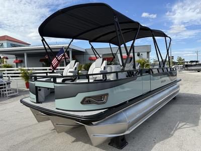 BOATZON | Avalon 2385 Venture 85 Center Console Fish Tri Toon High Performance 2026 BOATZON | Avalon 2385 Venture 85 Center Console Fish Tri Toon High Performance 2026