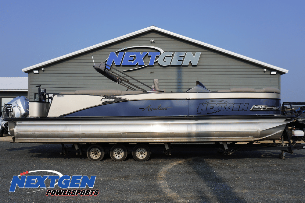 2023 Avalon Avalon 25 QUAD LOUNGE  DEMO 2023 - Sold Boat