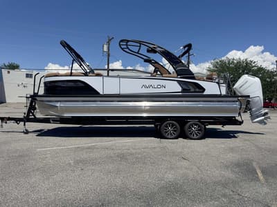 BOATZON | Avalon 2585 273 Excalibur LTD QLS 2026