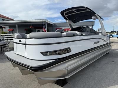 BOATZON | Avalon 2585 Catalina Quad Lounger Shift Windshield Tri Toon Mercury 425hp V10 2026