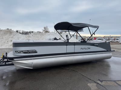 BOATZON | Avalon 2585 CATALINA VERSATILE REAR LOUNGER 2026